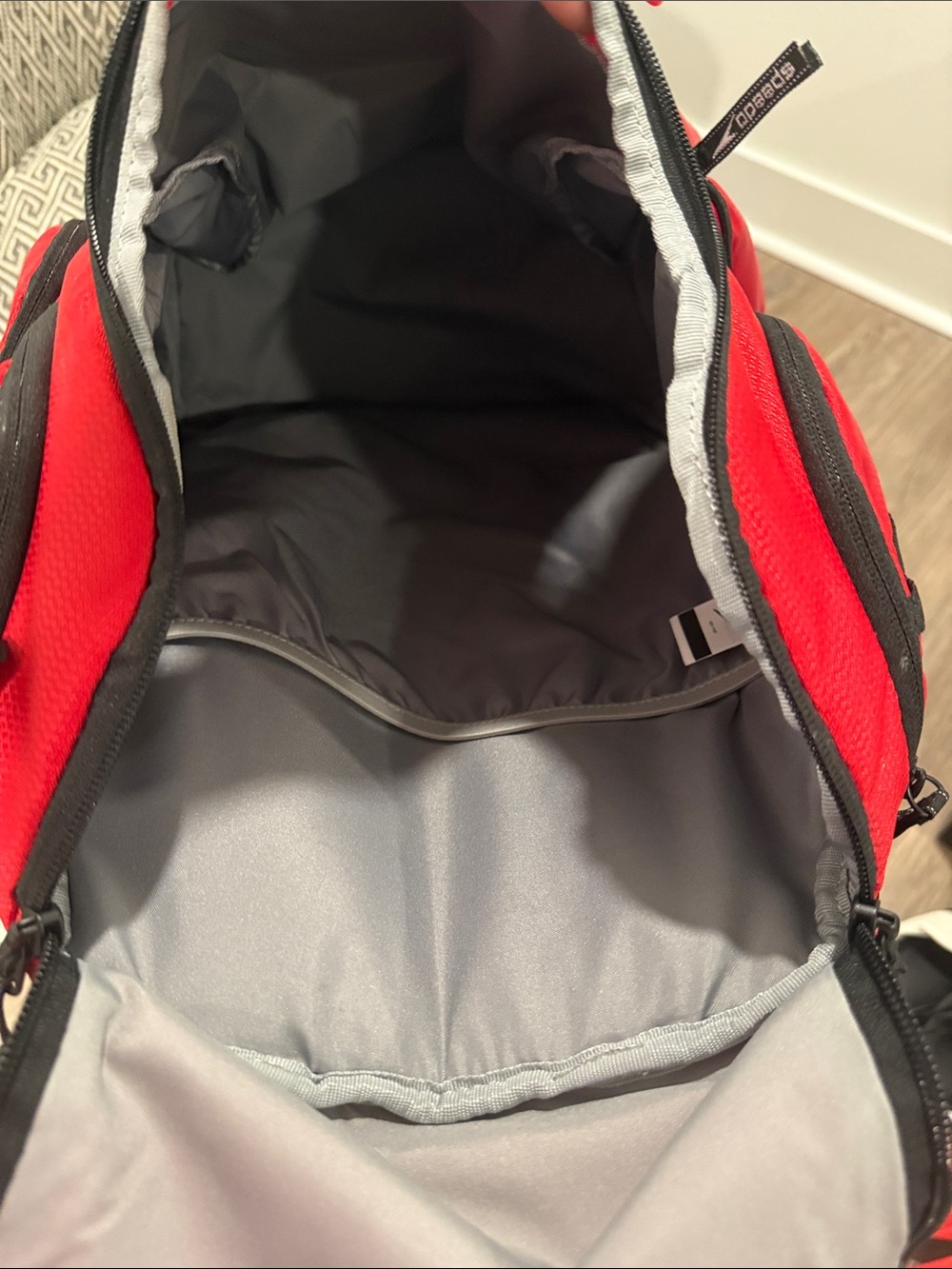 Speedo Red and Black Sport Backpack (Like New) - Picture 4 of 5